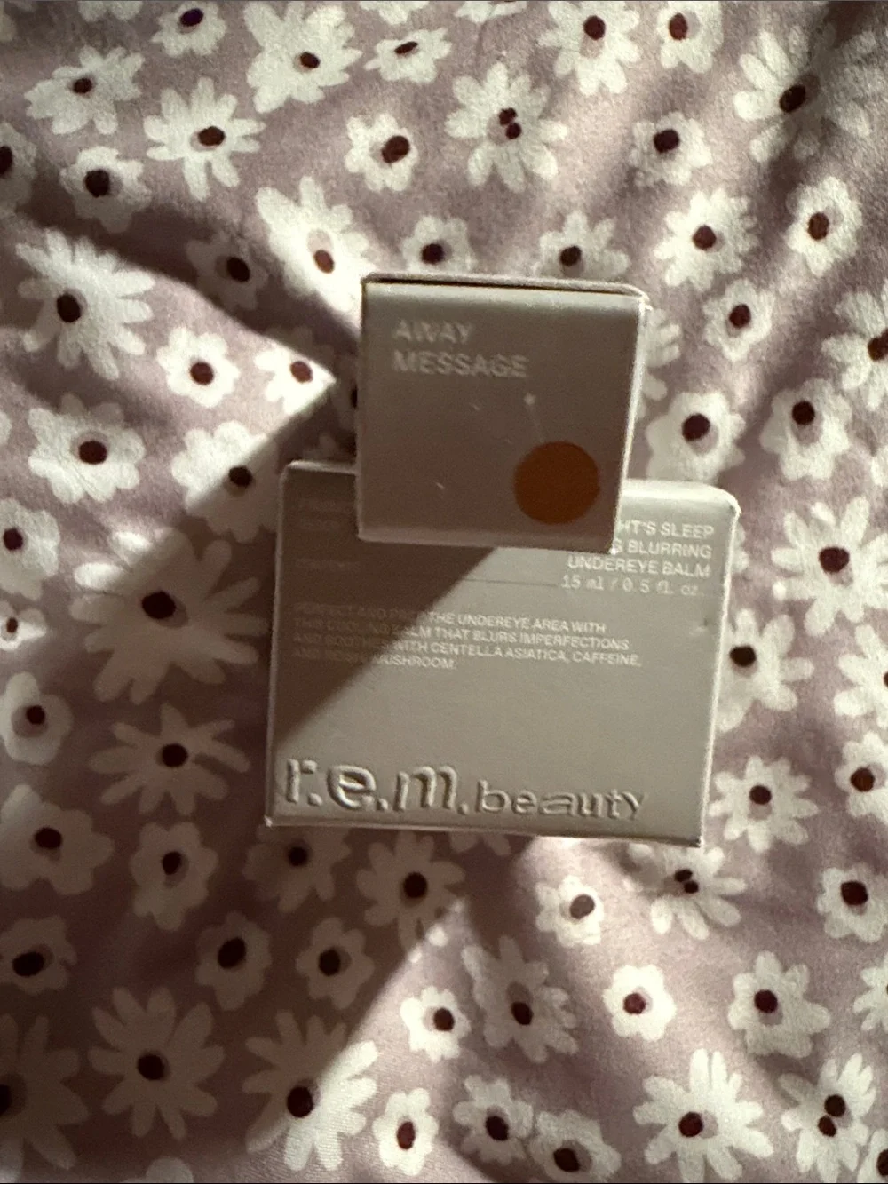 R.E.M. Beauty peach under